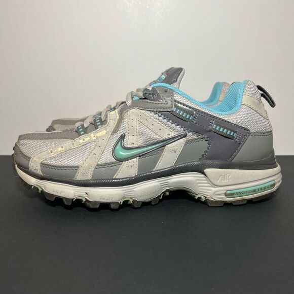 Womens NIKE ACG Alvord Series Trail Running Shoes / Size 8.5 - Picture 3 of 8